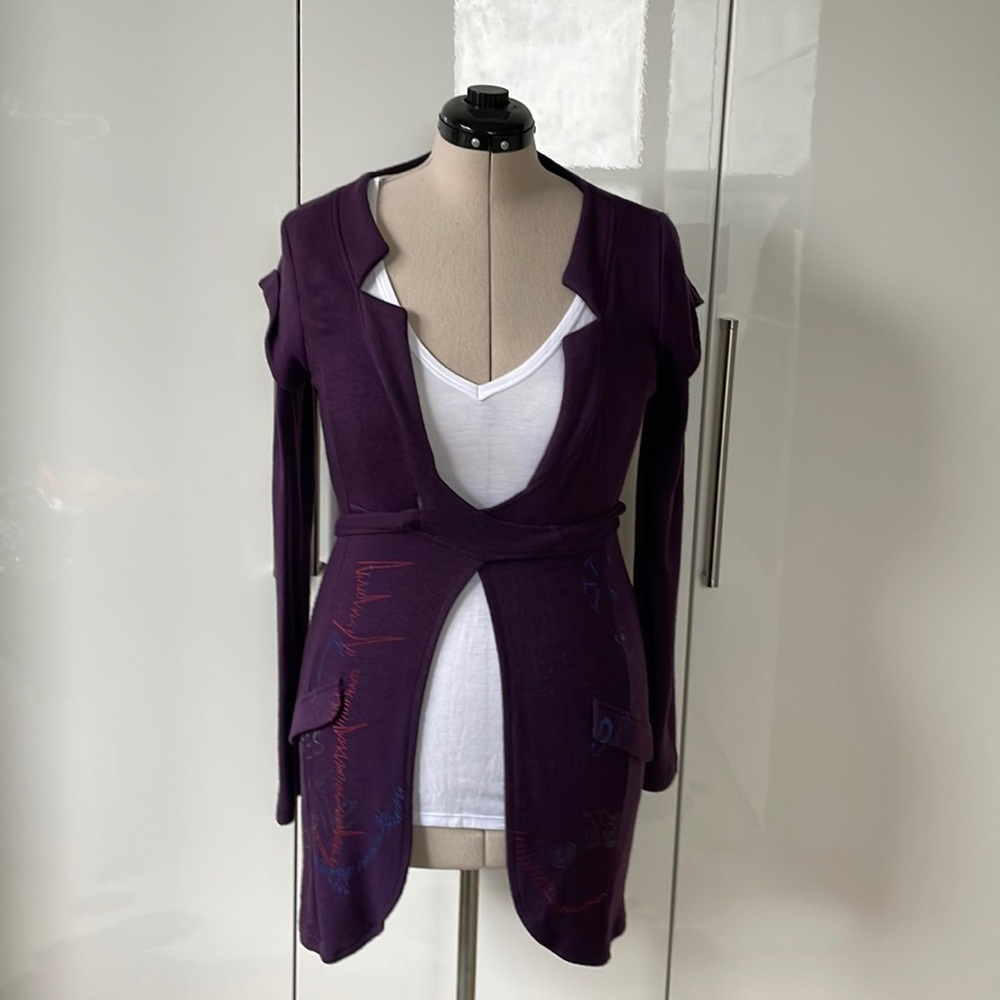 SOGGO COLLECTION Cardigan Color-Purple Size-Small EUC